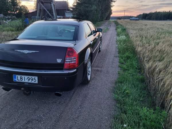 Chrysler 300C Nurmijaervi - photo 2