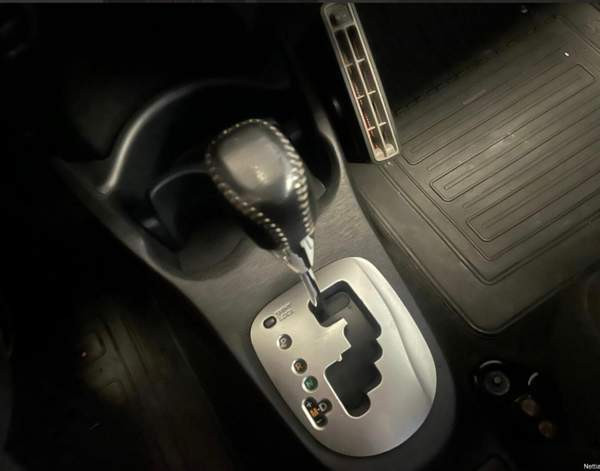 Toyota Yaris Espoo - valokuva 7