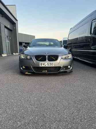 BMW 330 Nivala