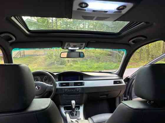 BMW 330 Райсио