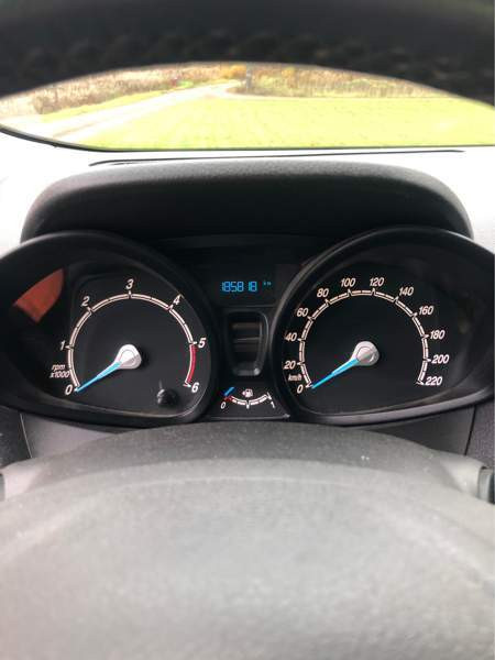 Ford Transit Courier Tammela - valokuva 7