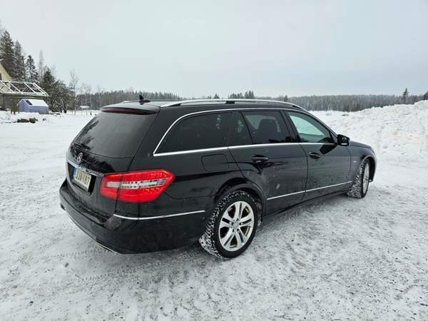 Mercedes-Benz E Maentsaelae – foto 7