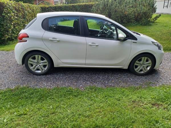 Peugeot 208 Pirkkala - valokuva 2