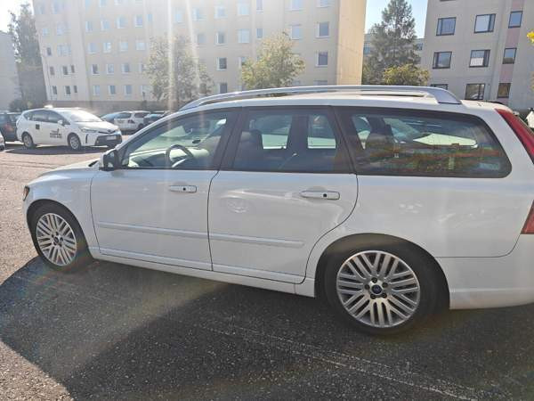 Volvo V50 Damascus Governorate - изображение 3