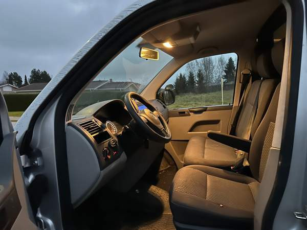 Volkswagen Transporter Jyvaeskylae - photo 5