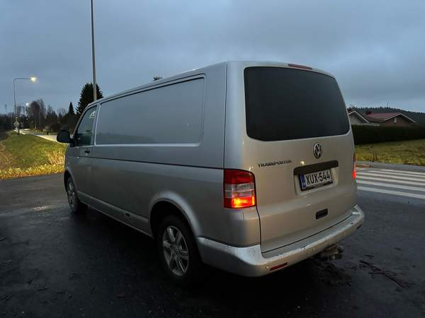 Volkswagen Transporter Jyvaeskylae - photo 2