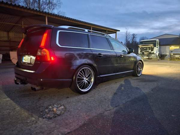 Volvo V70 Savonlinna - valokuva 4