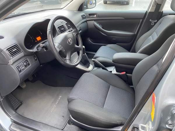 Toyota Avensis Турткуль - изображение 5