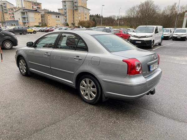 Toyota Avensis Турткуль - изображение 4