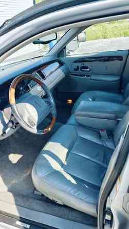 Lincoln Town Car Nokia