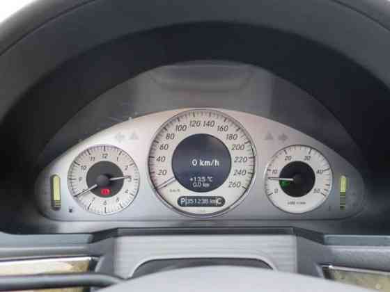 Mercedes-Benz E Nokia