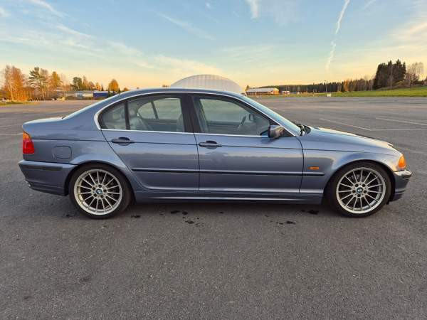 BMW 325 Alavus - photo 5