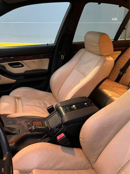 BMW 530 Kruunupyy - изображение 6