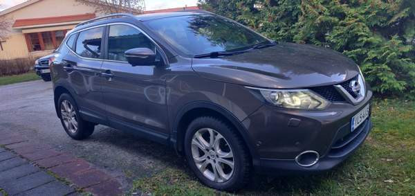 Nissan Qashqai Sarov - valokuva 1