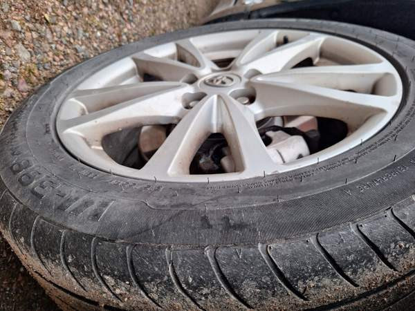 Toyota Avensis Russia - photo 8