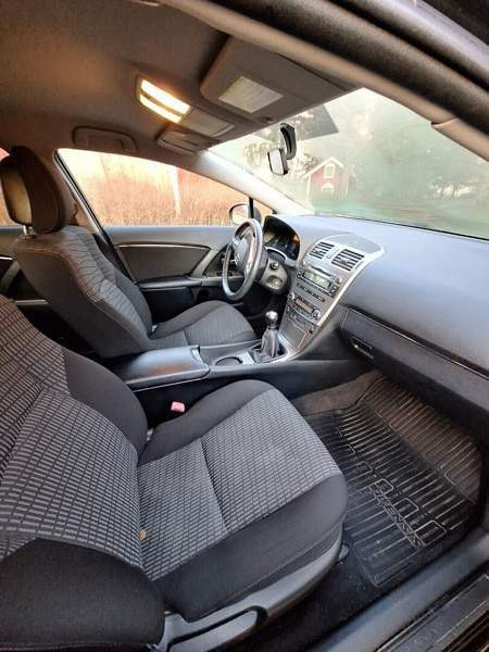 Toyota Avensis Russia - photo 4