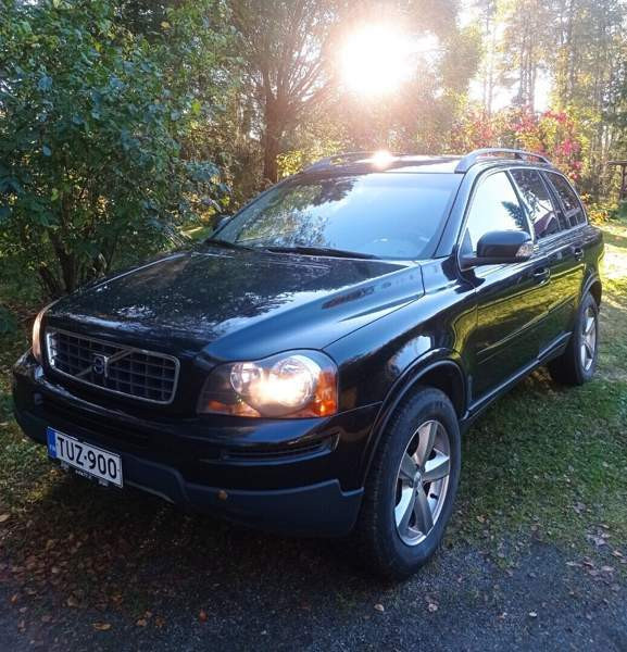 Volvo XC90 Macau - valokuva 1