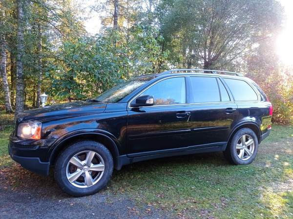 Volvo XC90 Macau - valokuva 5