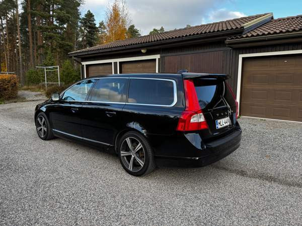 Volvo V70 Mynämäki – foto 4