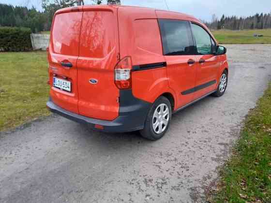 Ford Transit Courier Kaavi