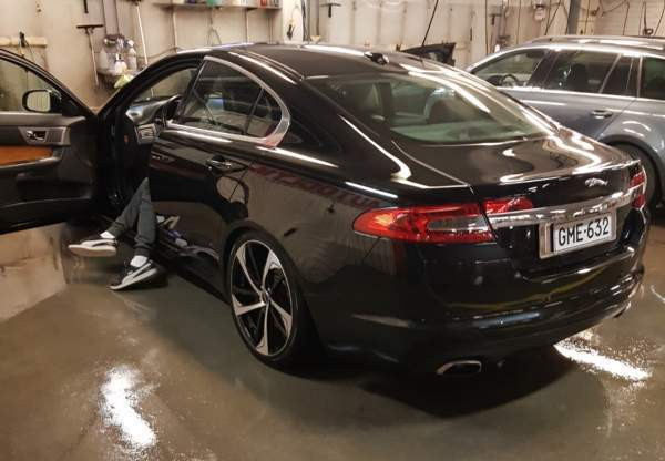 Jaguar XF Мянтсяля - изображение 1