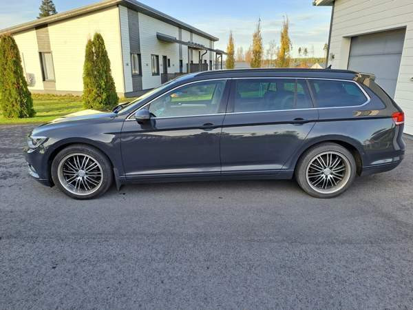 Volkswagen Passat Коккола - изображение 3