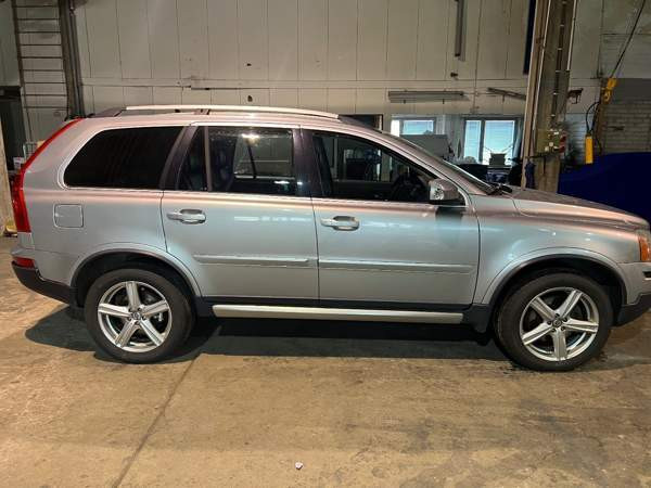 Volvo XC90 Чукотский АО - изображение 4