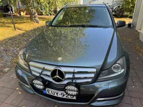 Mercedes-Benz C Maentsaelae