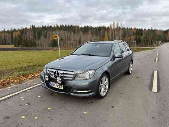 Mercedes-Benz C Maentsaelae