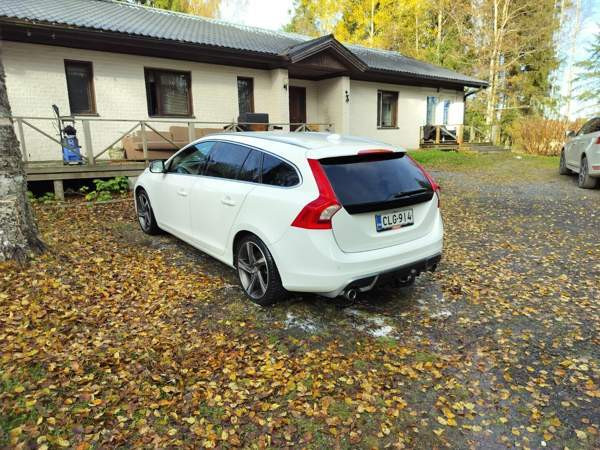 Volvo V60 Laihia - valokuva 2