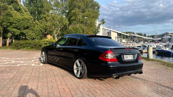 Mercedes-Benz E Tampere - valokuva 4