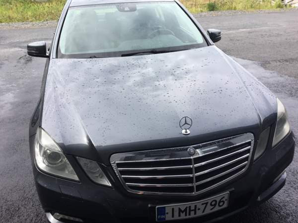 Mercedes-Benz E Сейняйоки - изображение 3