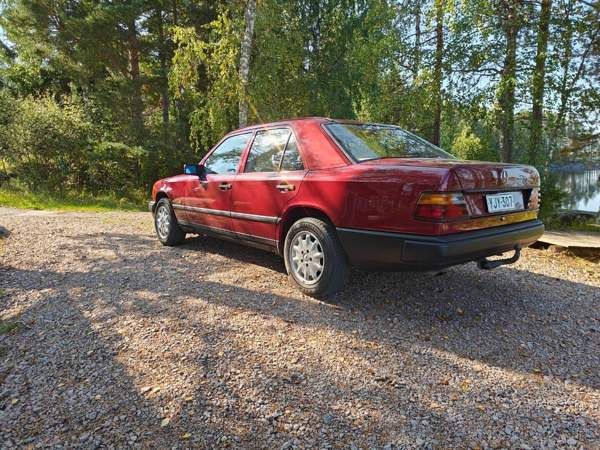 Mercedes-Benz E Mänttä-Vilppula - valokuva 7