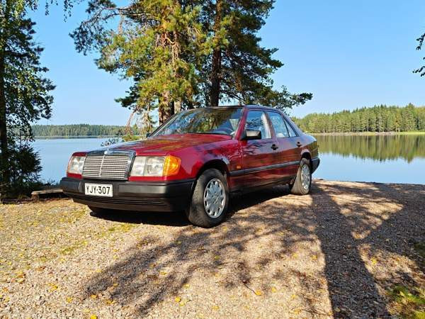 Mercedes-Benz E Mänttä-Vilppula - valokuva 2