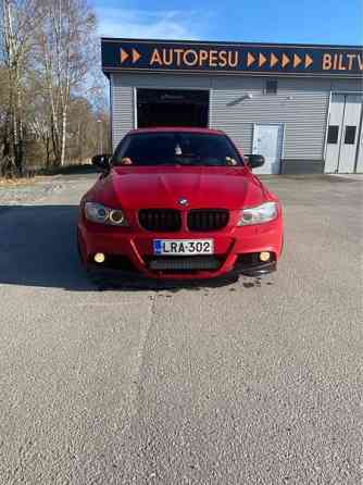 BMW 330 Hafnarfjoerdur