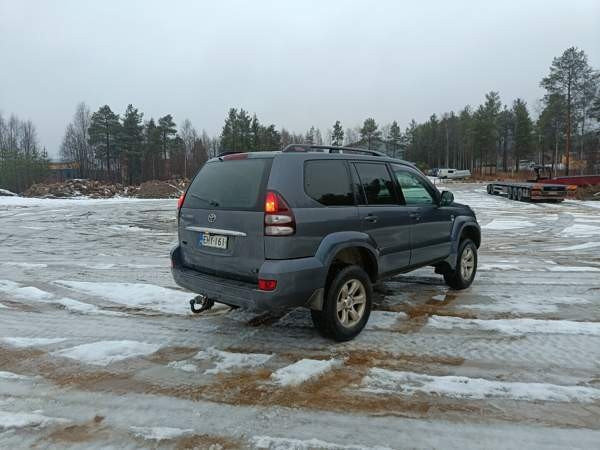 Toyota Land Cruiser Rovaniemi - photo 3