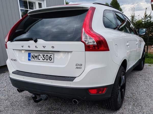Volvo XC60 Alavus - valokuva 3