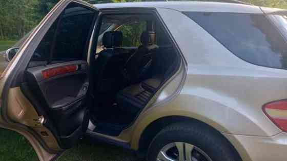 Mercedes-Benz 320 Glebychevo