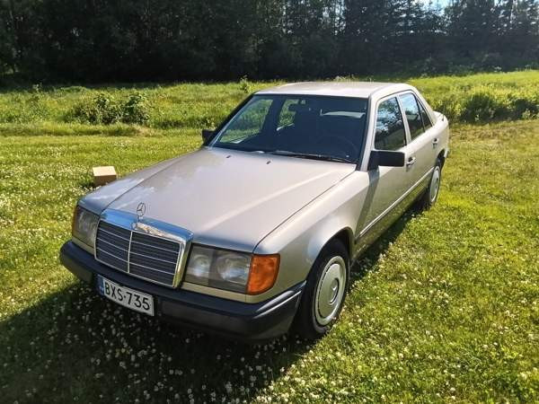 Mercedes-Benz E Siilinjärvi - valokuva 3