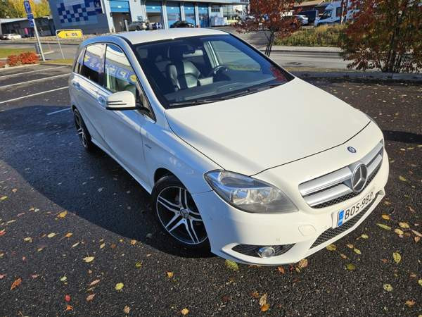 Mercedes-Benz B Kuopio - valokuva 1