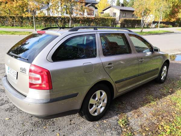 Skoda Octavia Helsinki - valokuva 3