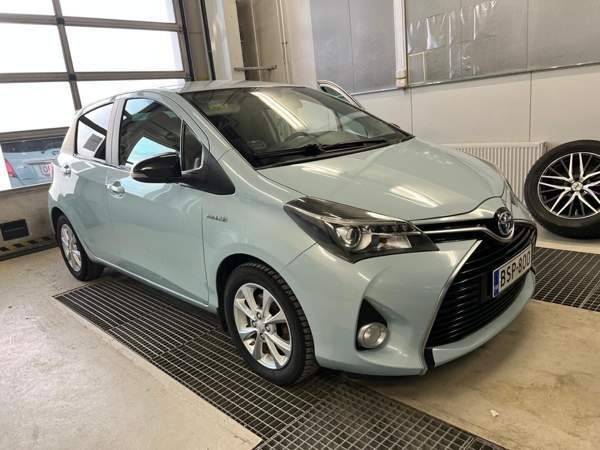 Toyota Yaris Силинъярви - изображение 1
