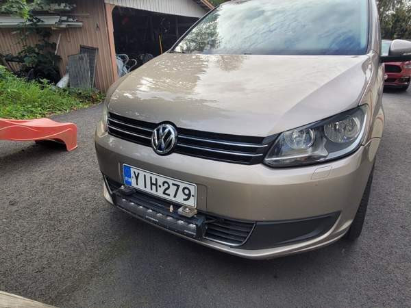 Volkswagen Touran Сейняйоки - изображение 3