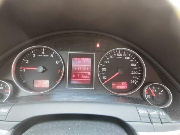 Audi A4 Raasepori - valokuva 7