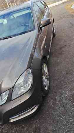 Mercedes-Benz E Tornio