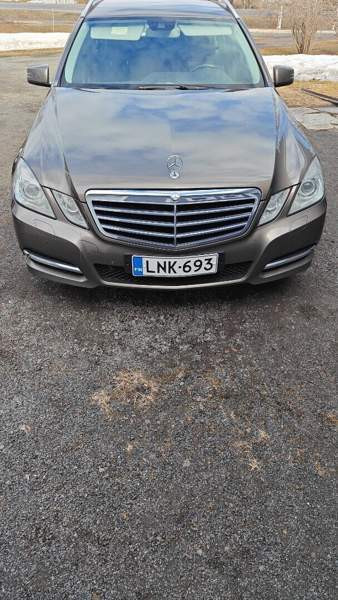 Mercedes-Benz E Tornio - valokuva 6