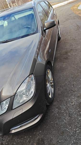 Mercedes-Benz E Tornio - valokuva 4