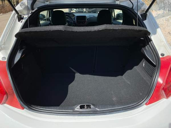 Peugeot 208 Sibbo - valokuva 8