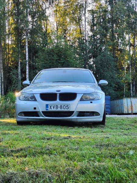 BMW 330 Янаккала - изображение 3