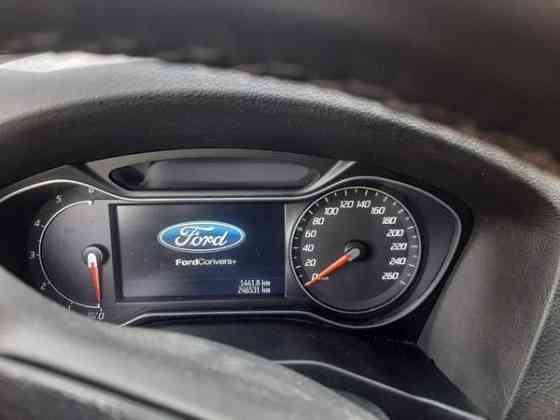 Ford Mondeo Vieremä